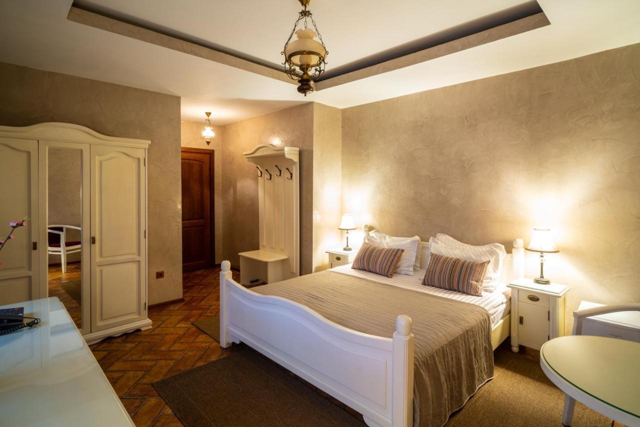 Hotel Europa 塔古玖 外观 照片
