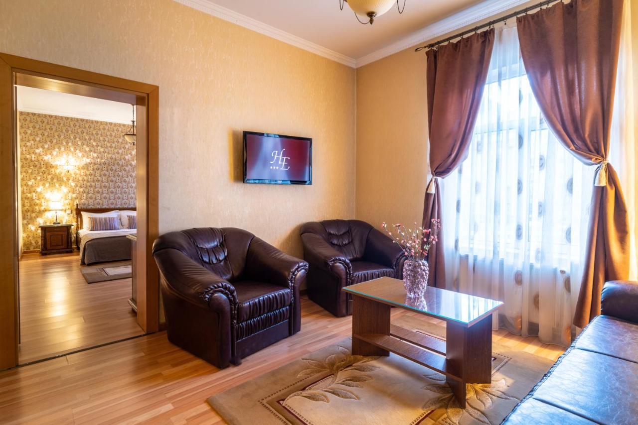 Hotel Europa 塔古玖 外观 照片