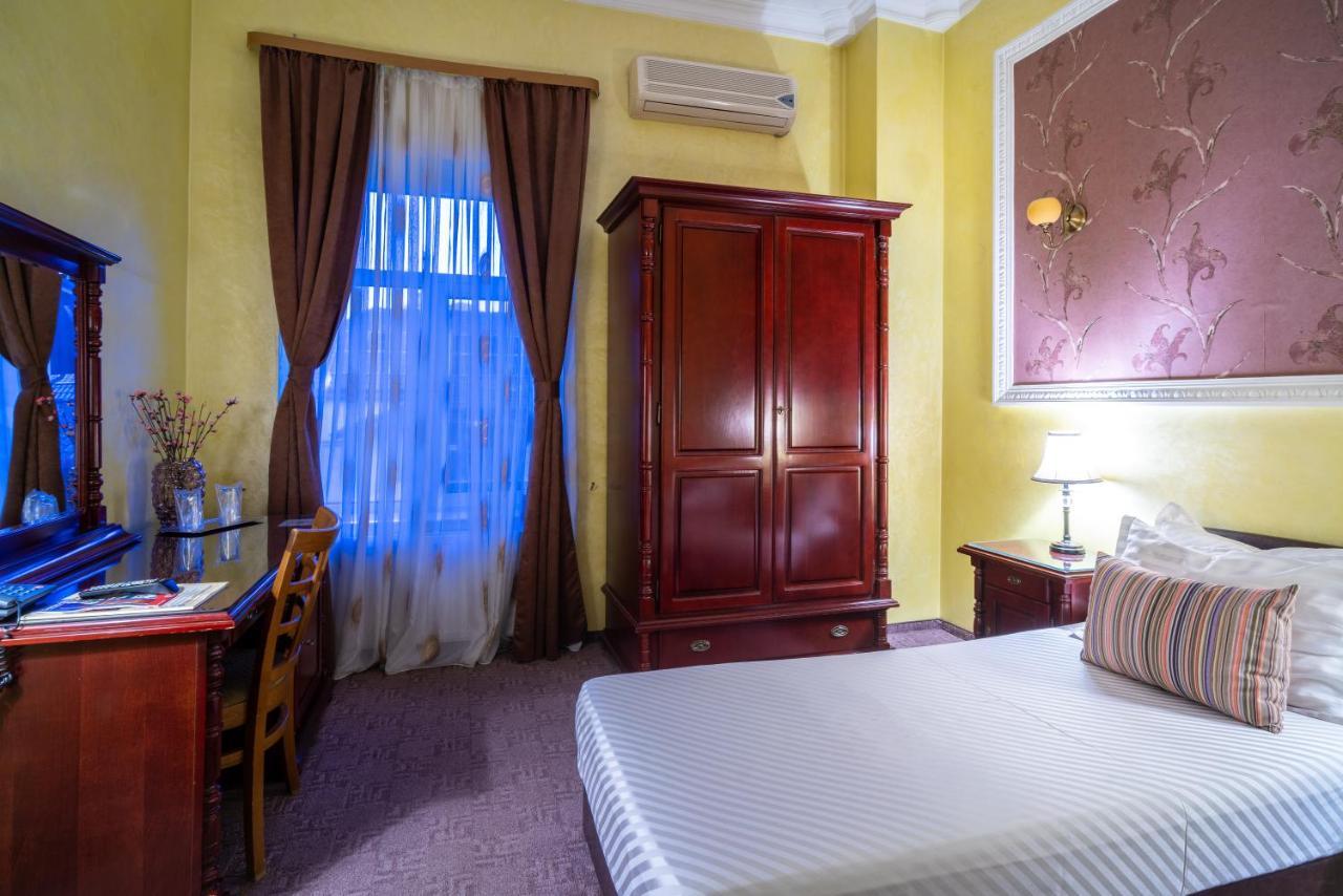 Hotel Europa 塔古玖 外观 照片