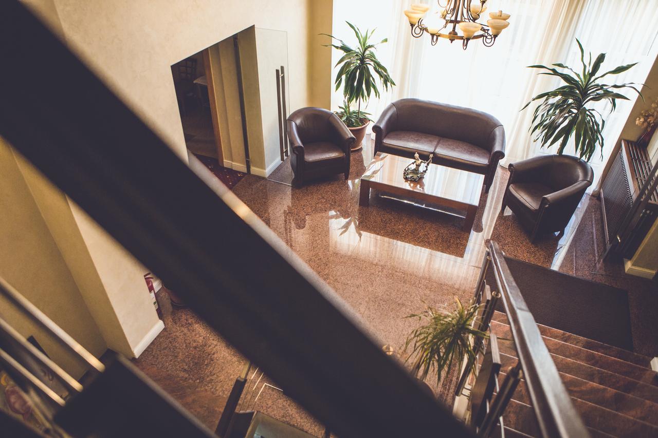 Hotel Europa 塔古玖 外观 照片